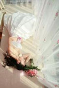 get married - a happiness woman
