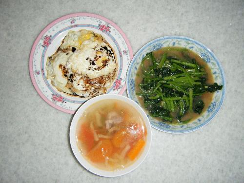 Simple Chinese Meal - A soup, a plate of eggs and stir fried green vegetables. Simple and nutritious meal for a small family.