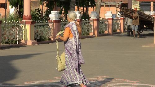 A foreign devotee - We must learn how to love God from this foreign devotee.