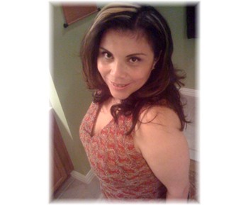 Anna in April 2009 - Anna in April 2009 I have been divorce over 11 months and now remarried to my great new husband Greg. Life is great!
