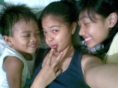 the siblings... - hehehe...the brood..