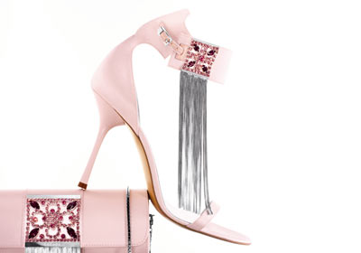 shoes - expensive shoes..craving for it.. i love pink :P