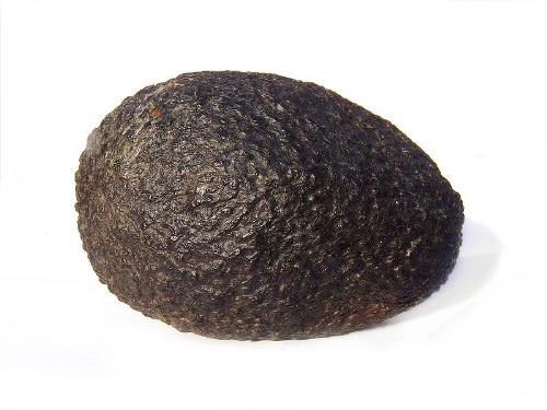 Avacado - Large picture of a whole avacado