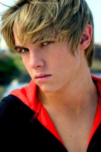 Jesse McCartney 1 - A good-looking pic of teenage hottie~ Jesse McCartney.