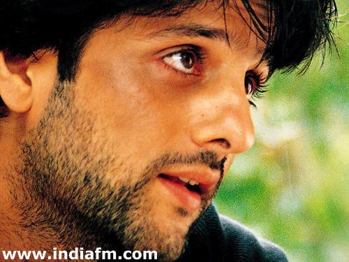 jungle - Ishq vishq,a bollywood film,starred by shahid kapoor and amrita rao.I like it very much.It's main attraction is it's music and have very good romance...
