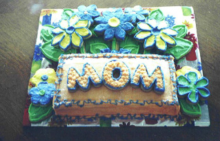 mom cake - This is a chocolate cake (decorated with cookies)that I baked for Mother's Day!