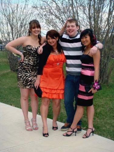 Prom 09 - Kim, Me, Mitchell, and Sarah