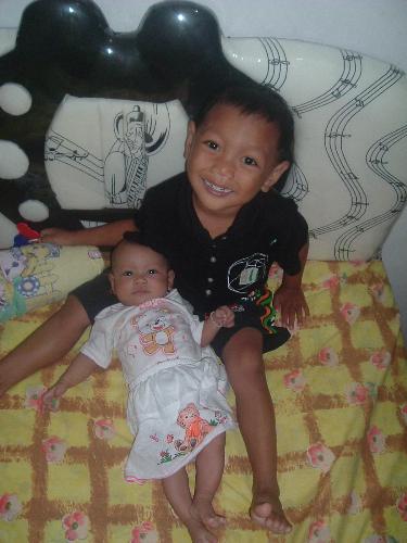 bro n sis - They are my kids