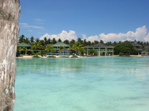 Plantation Bay Cebu - A hot summer's day on this beautiful resort.