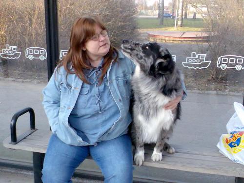 Me and my sisters dog - Me and my sisters dog waiting for the bus