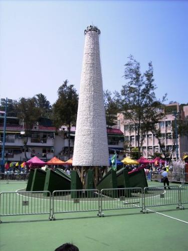 Bun Mountain (Bread Mountain) - The Traditional Bun Mountain Competition in Hong Kong, which competitors get the most Bun in the highest level of the mountain wins. Very exicting!