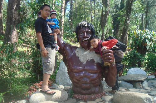 my family at baguio... - i love them so much...