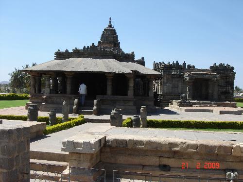 Jain Temple at Lakkundi - This pic was taken at Lakkundi, a village at a distance of 14 Kms. from Gadag, karnataka state. The Temple has beautiful carvings and the front entrance of the Temple consists of 32 Pillars. The presiding deity is Lord Mahaveera.