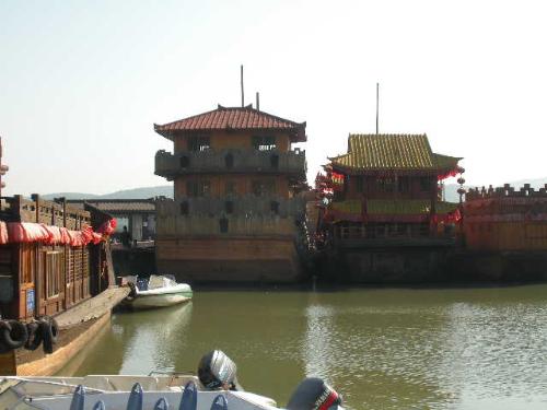 ancient style boat - well, that is ancient style from Wu(SanGuo period}