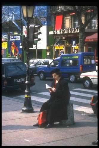 Paris girl - Mylot is an international community, and this makes it great.