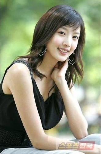 Ha Joo-hee (???)??? - a south korean star