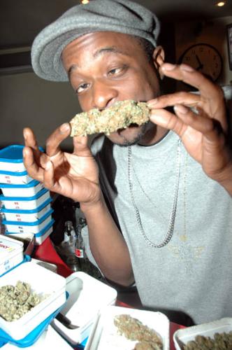 Devin The Dude - Houston hip hop artist 'Devin The Dude'