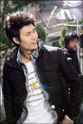 Jae Hee - Jae Hee (born 25 May 1980) is a South Korean actor.   - answers.com