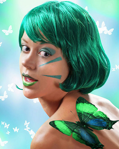 Green Pixie - A beautiful shot of a woman-made-pixie. I absolutely love green!! The cool green shades playing in this photo really, really caught my attention. Hmmmp.. I would really love to be a pixie, a fairy, fluttering about in the woods... It must be sooo much fun to do that!!  Well, I'm not a pixie anyway, just a pixie wannabe, so I guess I'll just have to content myself with staring at fairy pixie pictures... Hope you guys enjoy this picture as much as I do!! Ciao!!