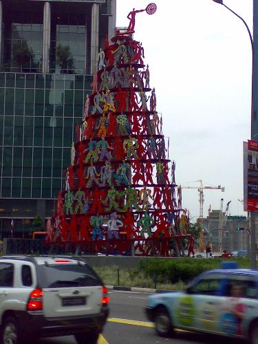 singapore's community - this is the community of singapore, a ntuc fairprice shop which is celebrated as a religion here