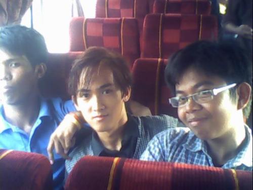 me with my friends - me and my friend me in middle jason is the one in the left side and ariel is the one with glass