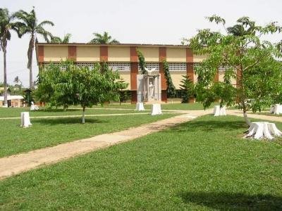 sch - school