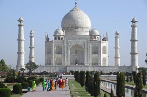 Taj - Hi Taj Mahal shows true love