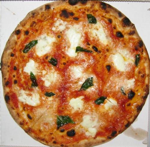 True Italian style pizza - An Italian pizza, with a very good face and in a perfect Italian style of pizza!