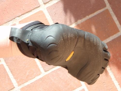 The Sole of Vibram Five Fingers KSO - Aren't these shoes awesome?