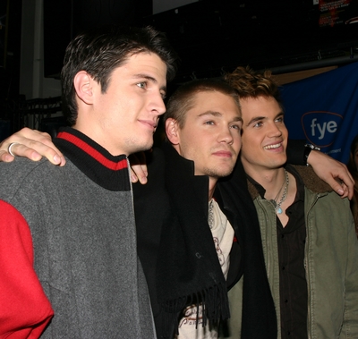 tree hill  - les freres scott debarquent