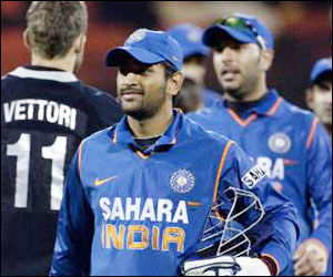 dhoni - indian cricket team is suffering from injuries so team is not performing as it should