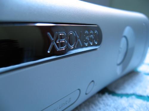 Xbox 360 - This is the best video game ever! The games are fabulous, and the online experience is fantastic!