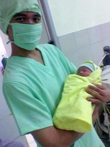 Nurse on duty at DR.. - Nurse, My 1st actual handle delivery