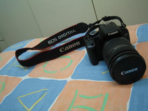 Canon XSI - Canon 55-250mm - A Canon XSI + Canon 55-250mm lens! I really love this camera!
