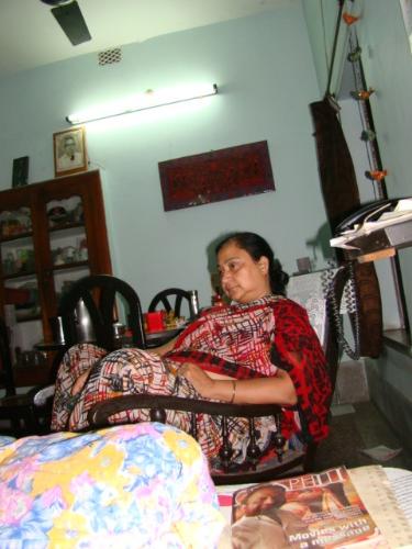 with family folks - Taken at Kolkata while seiving down to Mani Squaew Mall.