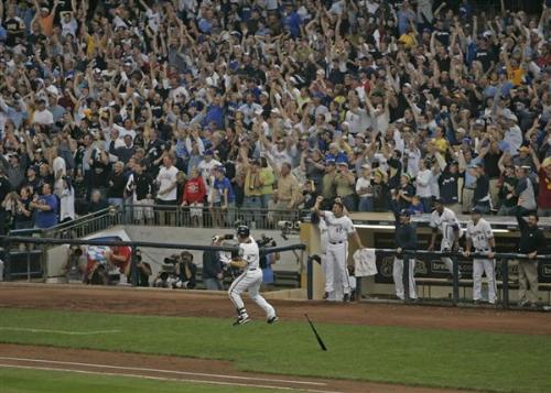 Sports  - Image of one of my favorite Sports, Baseball.
