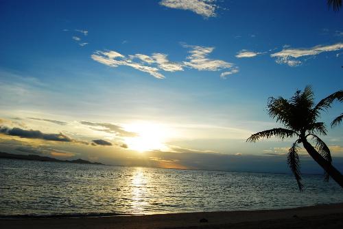 beach sunset - Sunset at Maniwaya beach.