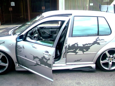 Volkswagen Golf - A tunned golf that I found next to my house.