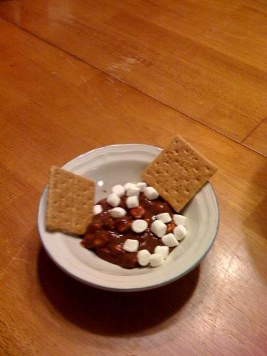 We made this delicous S'mores pudding tonight for  - We made this delicous S'mores pudding tonight for dessert