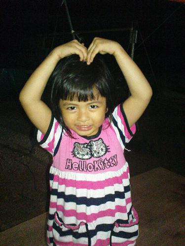 syafiqah - this is my daughter... this picture take on my village at beluran sabah.