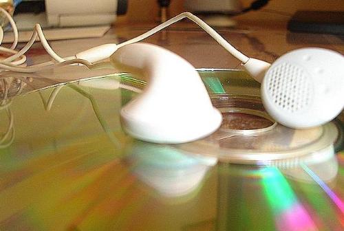 listening - head set for music