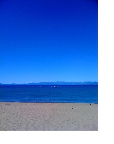 A relaxing day at the beautiful beach at Lake Taho - A relaxing day at the beautiful beach at Lake Tahoe, California