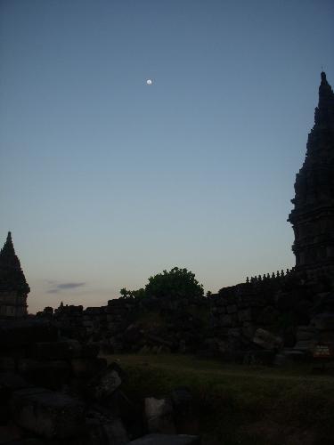 Prambanan Temple - A week ago I went to Prambanan Temple. And this is the picture of Prambanan Teemple I took.