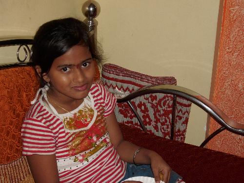 A nice beautiful girl - A girl who like photosession.