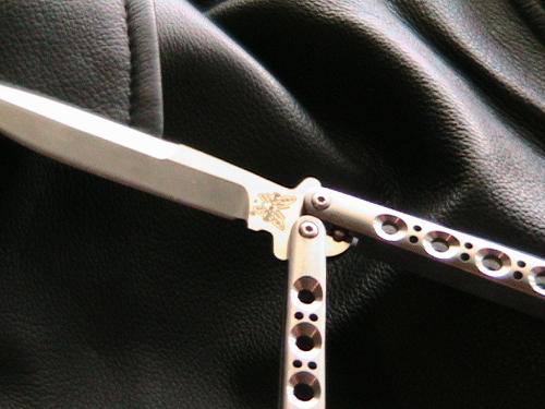My Benchmade 42 Titanium Balisong knife - This is a photo i took back in 2007 of my Benchmade 42 knife.