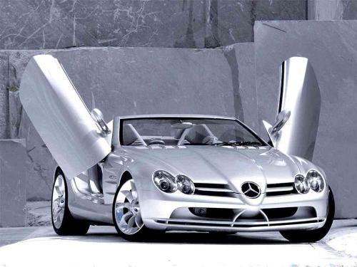 Benzzzzzzz - The evergreen car.........Mercedes Benz !!!