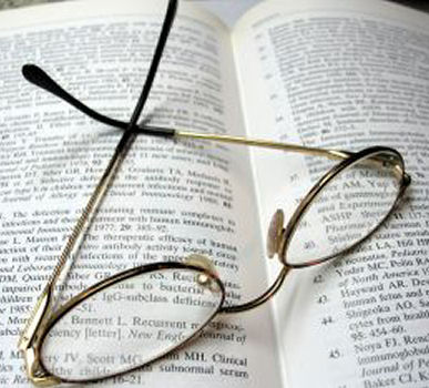 reading glass -  i donot need it , so donot have it..