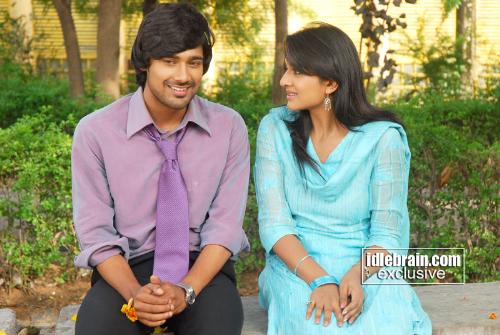 a couple at the park -  this pic is of a teenage couple taken at a park