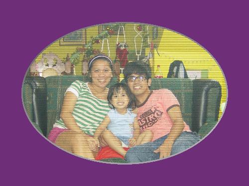 me,rya and hubby - this is our lot!