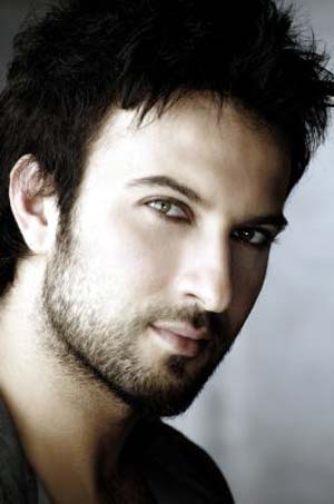 Iterjohn - This is photo of a most handsome guy in this world